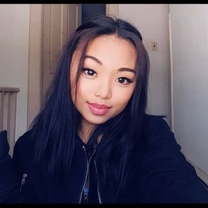 Meet your Posher, Salena